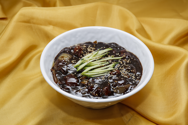 황궁짬뽕전문점